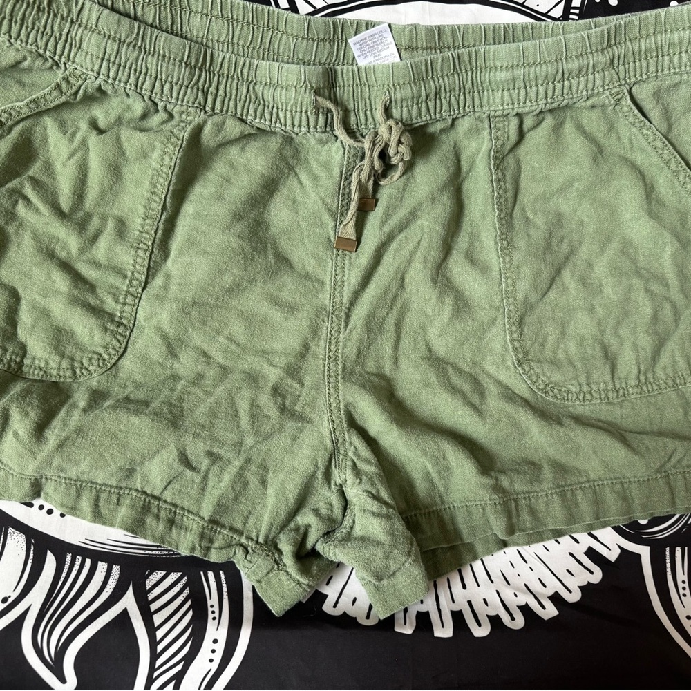 Time and Tru Olive Drawstring High-Waist Cotton Shorts